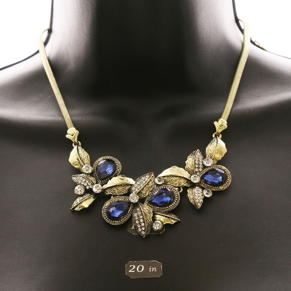 Luxury Crystal Flower Necklace Gold & Blue NWOT - Picture 4 of 4